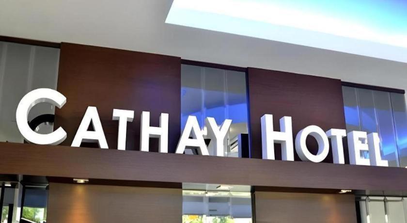 Cathay Hotel Kota Kinabalu Dış mekan fotoğraf