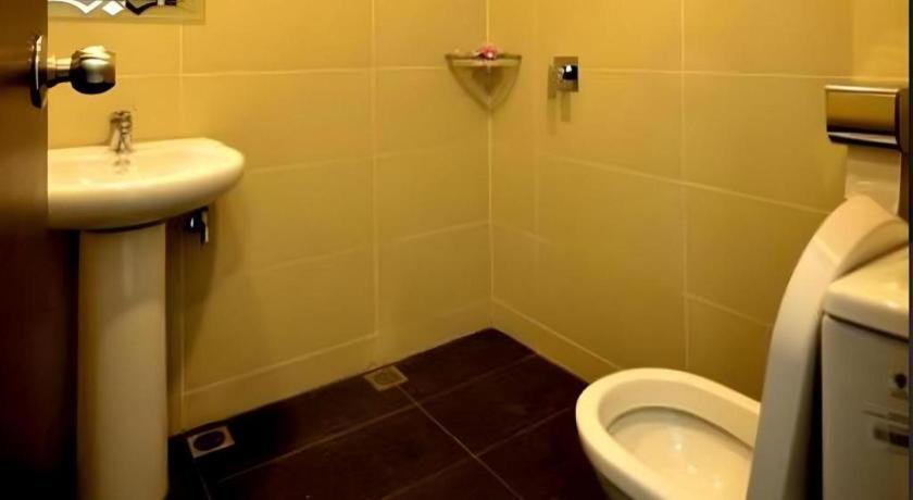 Cathay Hotel Kota Kinabalu Dış mekan fotoğraf